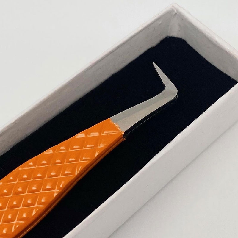 Eyelash Tweezers